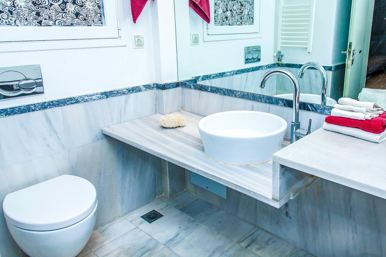 Venus Boutique Apartment Next To Athens Museum エクステリア 写真